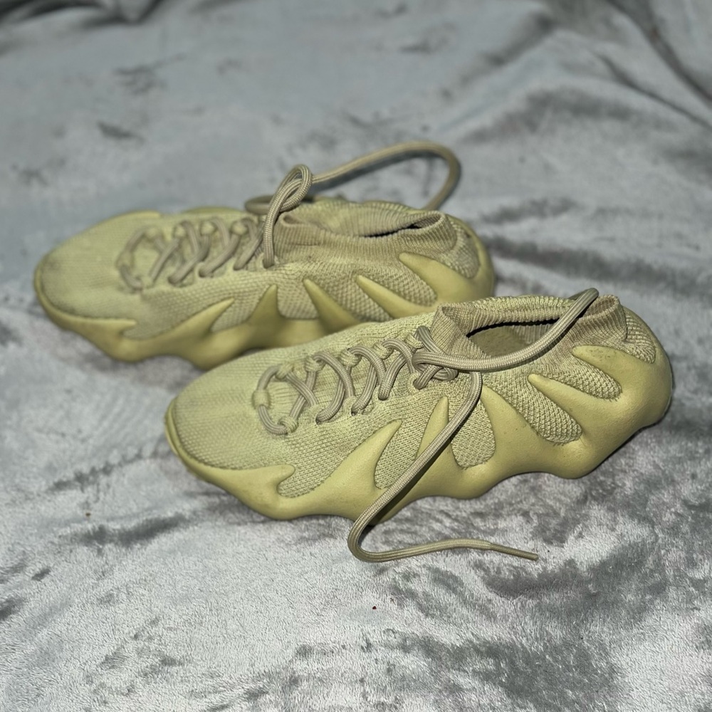 Yeezy 450 size 7